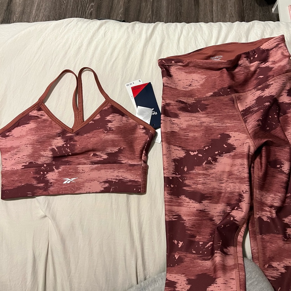Reebok 2 Piece Set